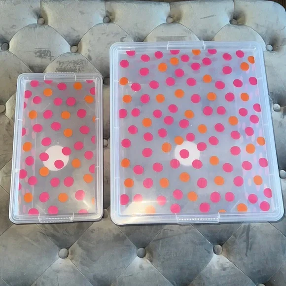 Containers - Picture 2 of 2